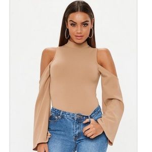 NWOT Missguided Nude cold shoulder bodysuit